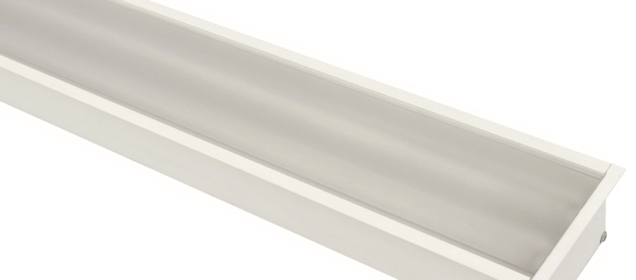 Потолочные линейные встраиваемые светильники в линию Serpens D T5 PRZ в корпусе из алюминиевого профиля с призматическим рассеивателем